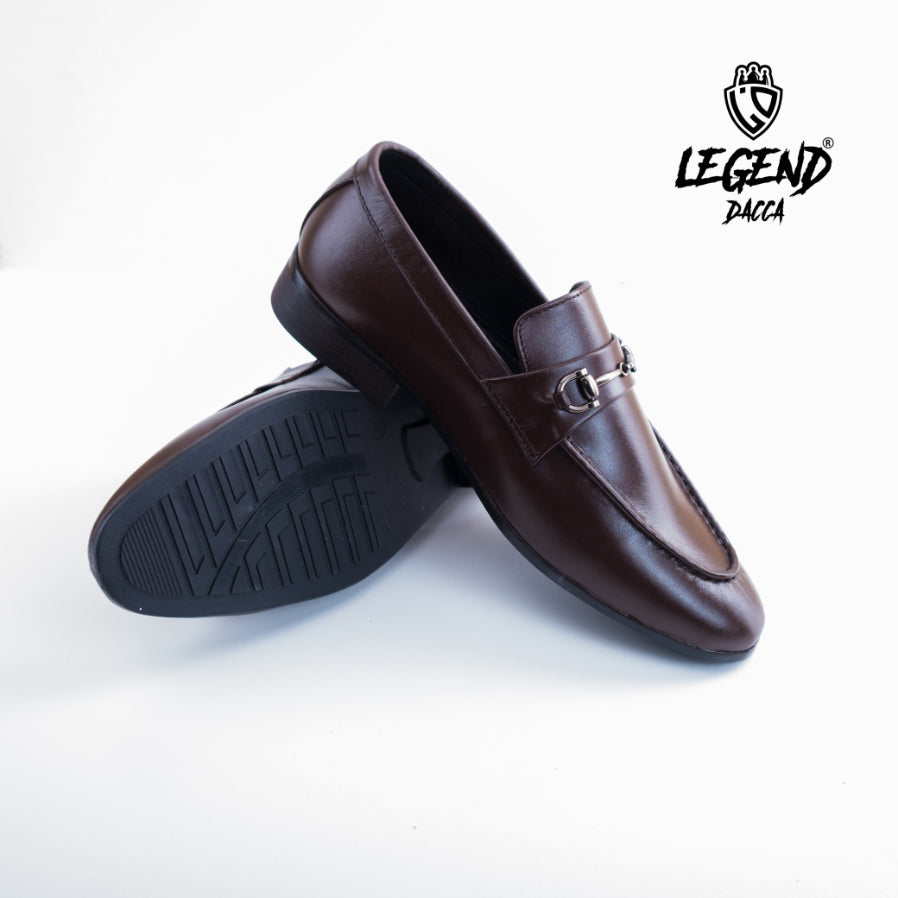 Cocoa Horsebit Loafer in Grained Leather